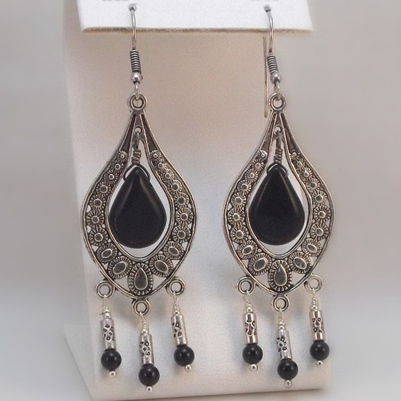 Black Onyx and Silver Teardrop Chandelier Earrings - Picture 1 of 3